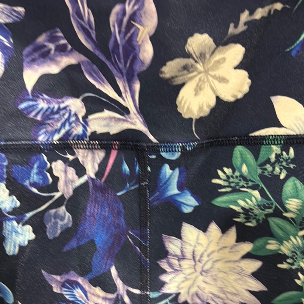 Old Navy Blue and Purple Floral Leggings High Waist - Picture 4 of 4
